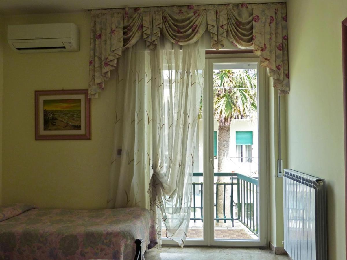 페스카라 Le Mimose B&B 외부 사진